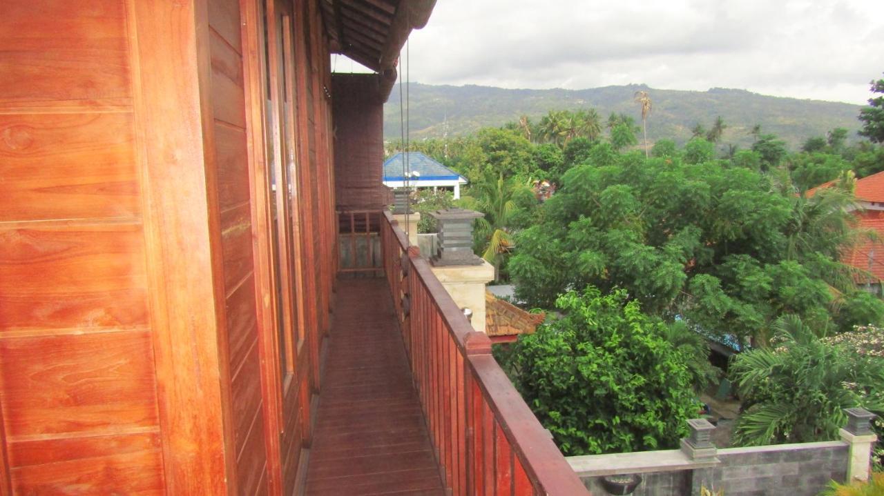 Grand Raka Homestay Lovina  Exterior photo