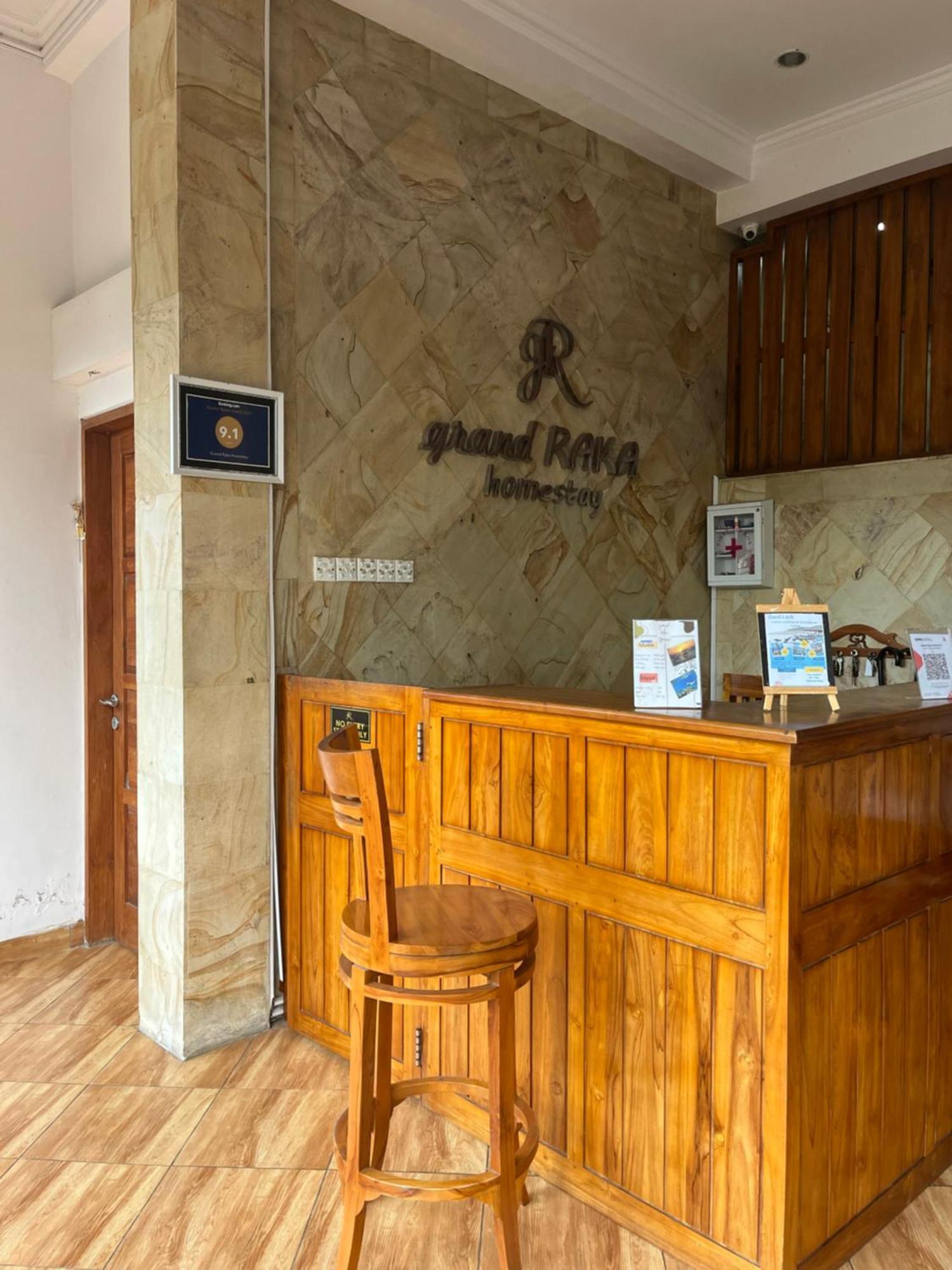 Grand Raka Homestay Lovina  Exterior photo